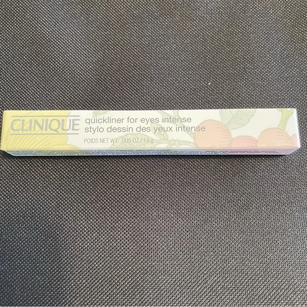 NWT Clinique Quickliner™ For Eyes Intense Eyeliner in Intense Black .005oz/0.14g